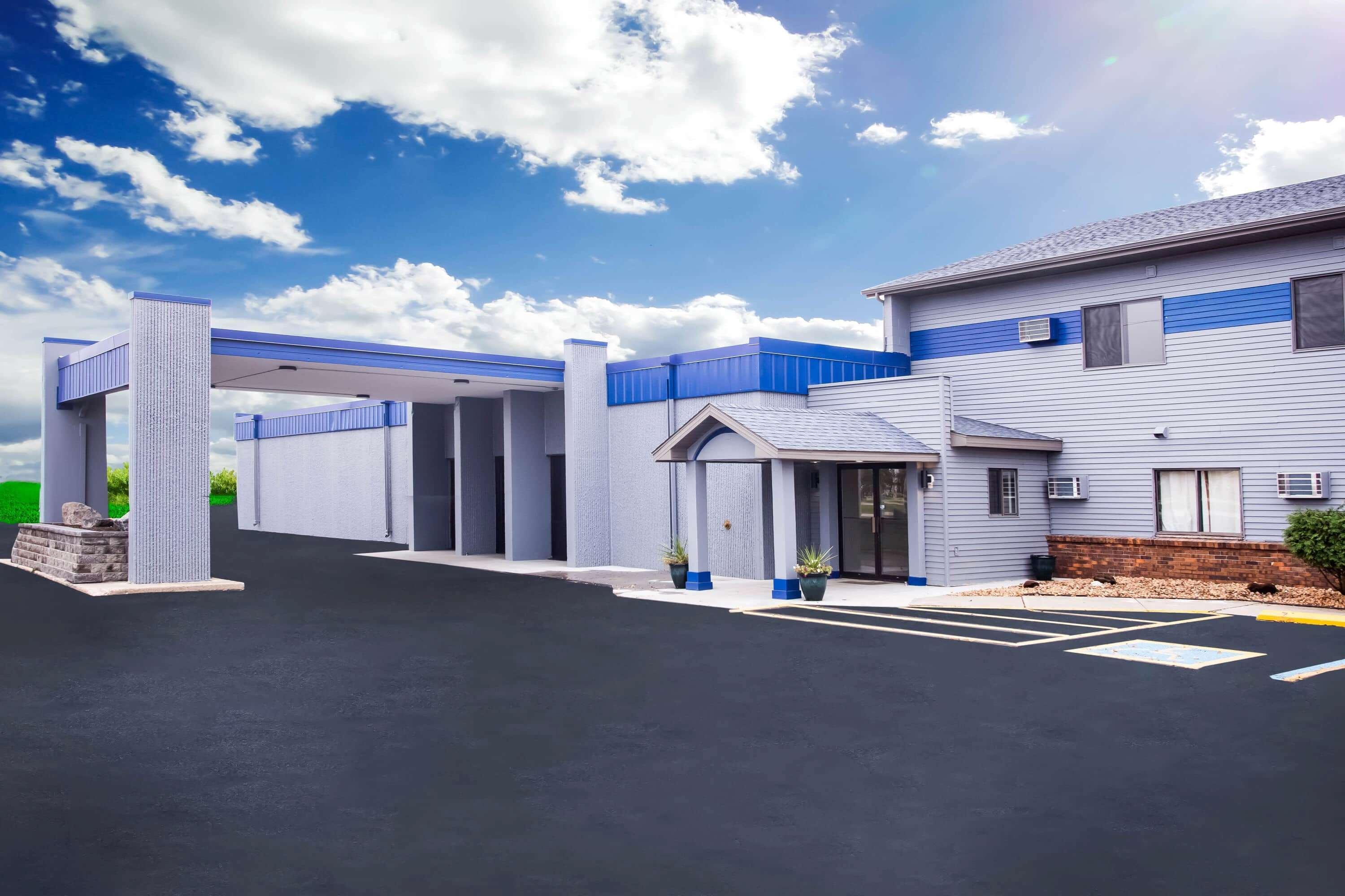 Travelodge By Wyndham Wahpeton Buitenkant foto